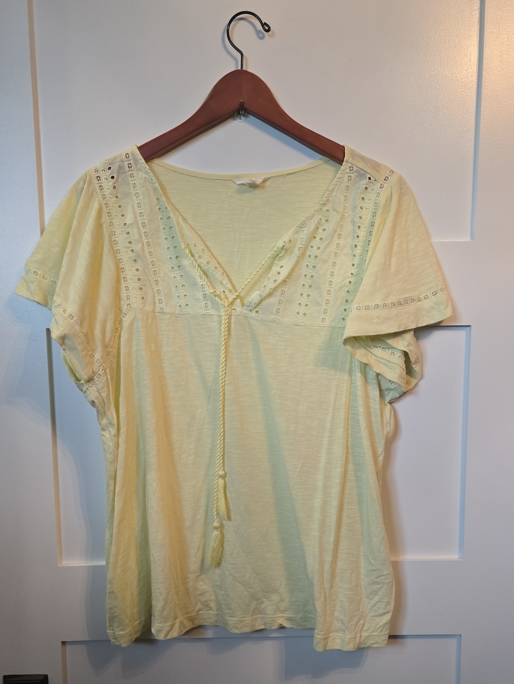 Caslon Pale Yellow Eyelet V-Neck Tie Blouse